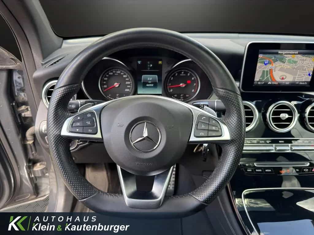 Mercedes-Benz GLC 250 AMG Line 4Matic +PANO+AHK+KAMERA+LED 01/2018-photo-14