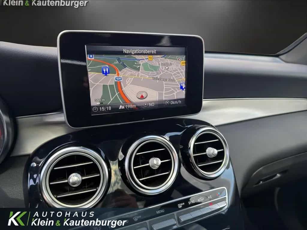 Mercedes-Benz GLC 250 AMG Line 4Matic +PANO+AHK+KAMERA+LED 01/2018-photo-18
