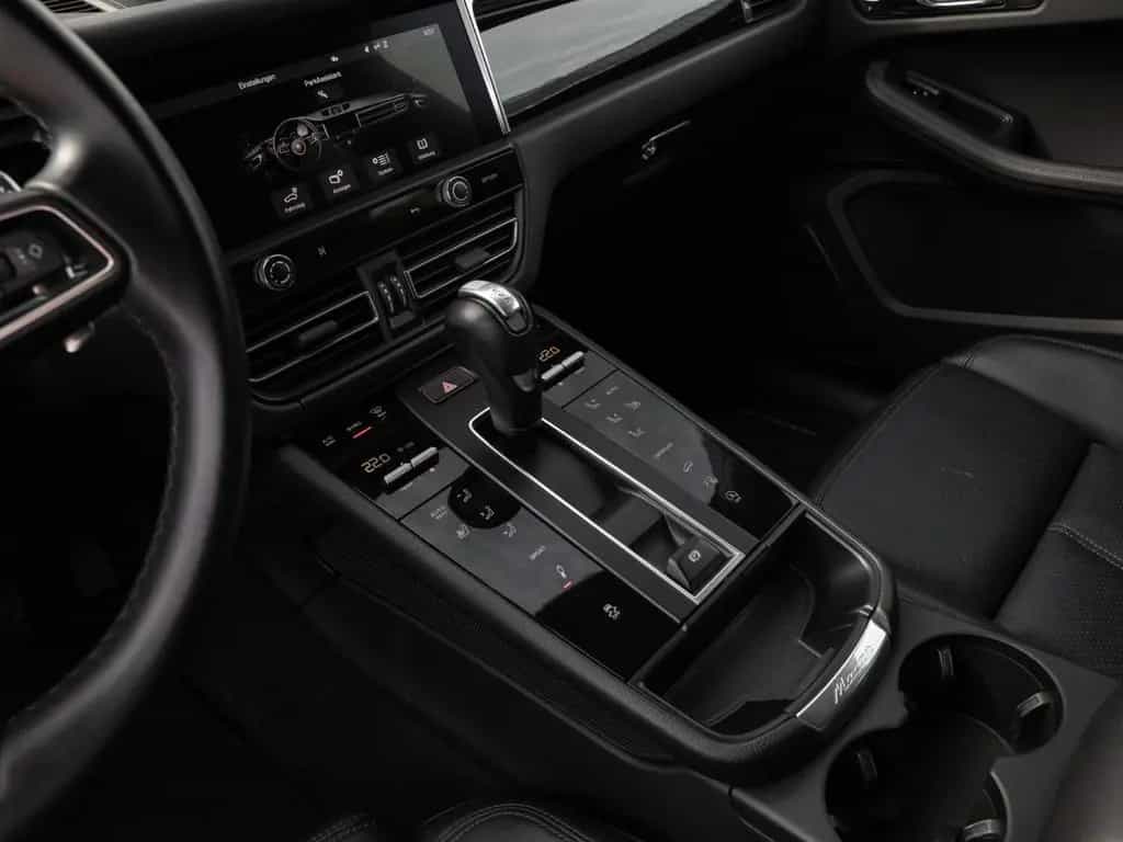 Porsche Macan 14 Wege Sitze Panorama Dachsystem 20 Zoll 04/2023-photo-15