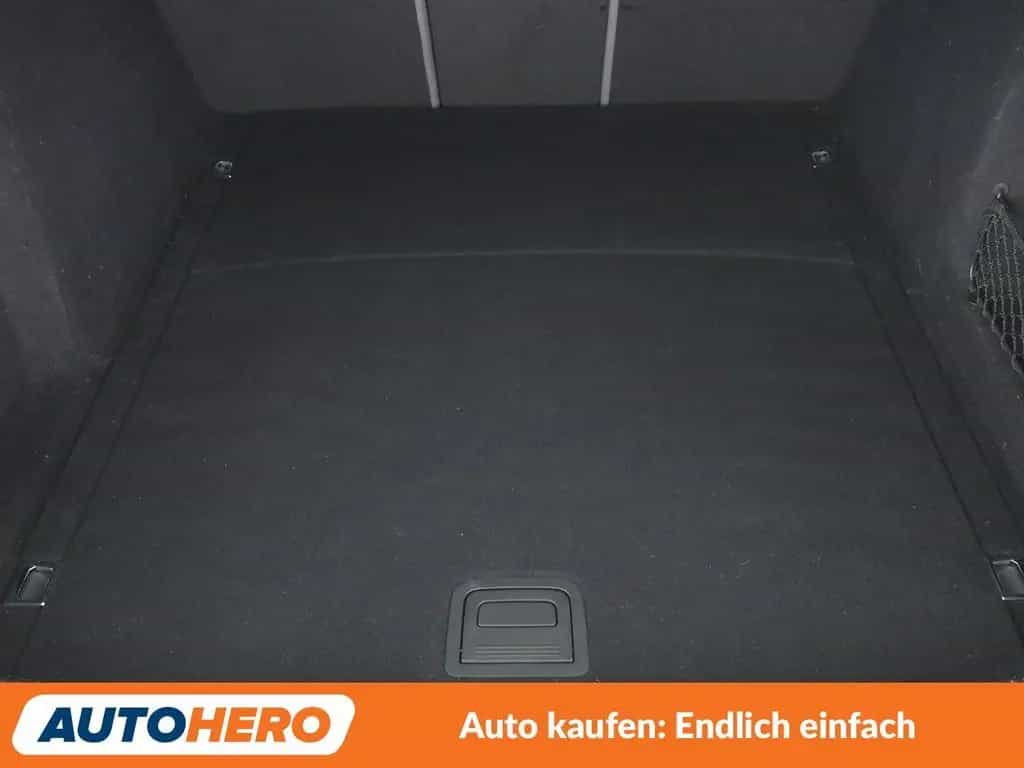 Audi A4 1.4 TFSI ACT Design Aut.*XENON*TEMPO*PDC*SHZ* 03/2018-photo-17