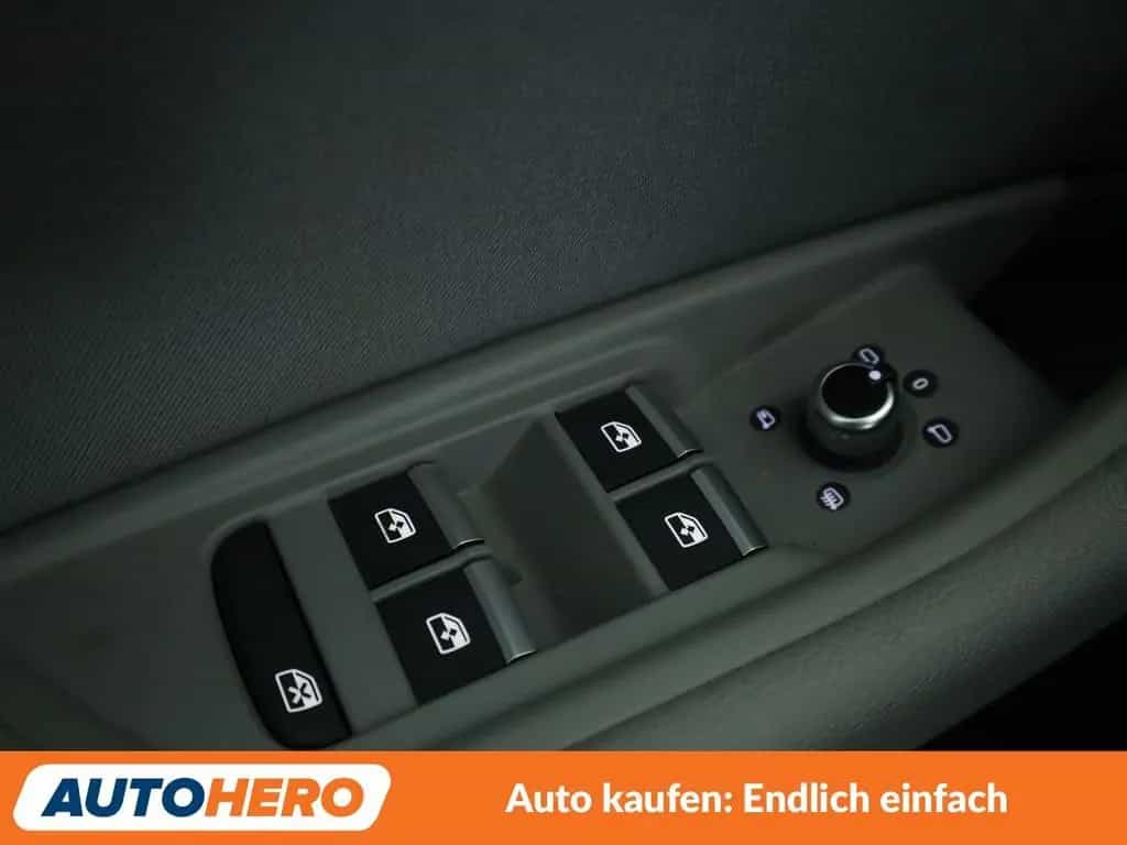 Audi A4 1.4 TFSI ACT Design Aut.*XENON*TEMPO*PDC*SHZ* 03/2018-photo-29