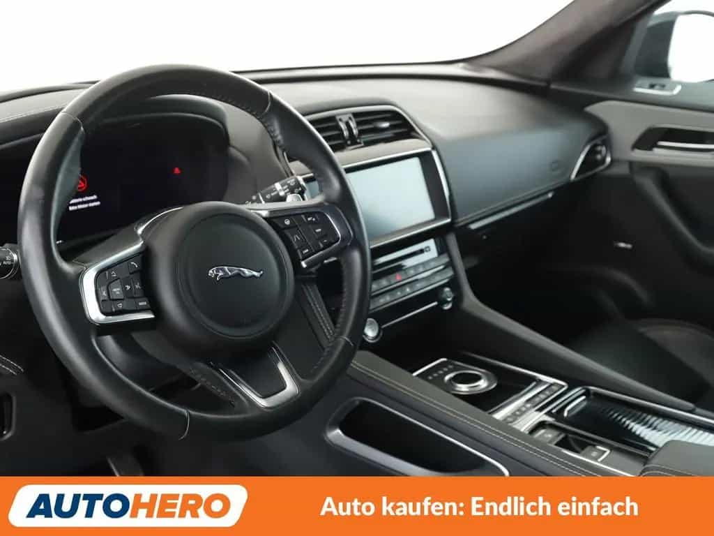 Jaguar F-Pace 20d  AWD  Aut.*NAV*HUD*ACC*CAM*PDC*AHK* 05/2020-photo-10