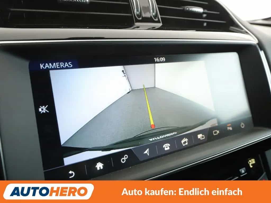 Jaguar F-Pace 20d  AWD  Aut.*NAV*HUD*ACC*CAM*PDC*AHK* 05/2020-photo-21