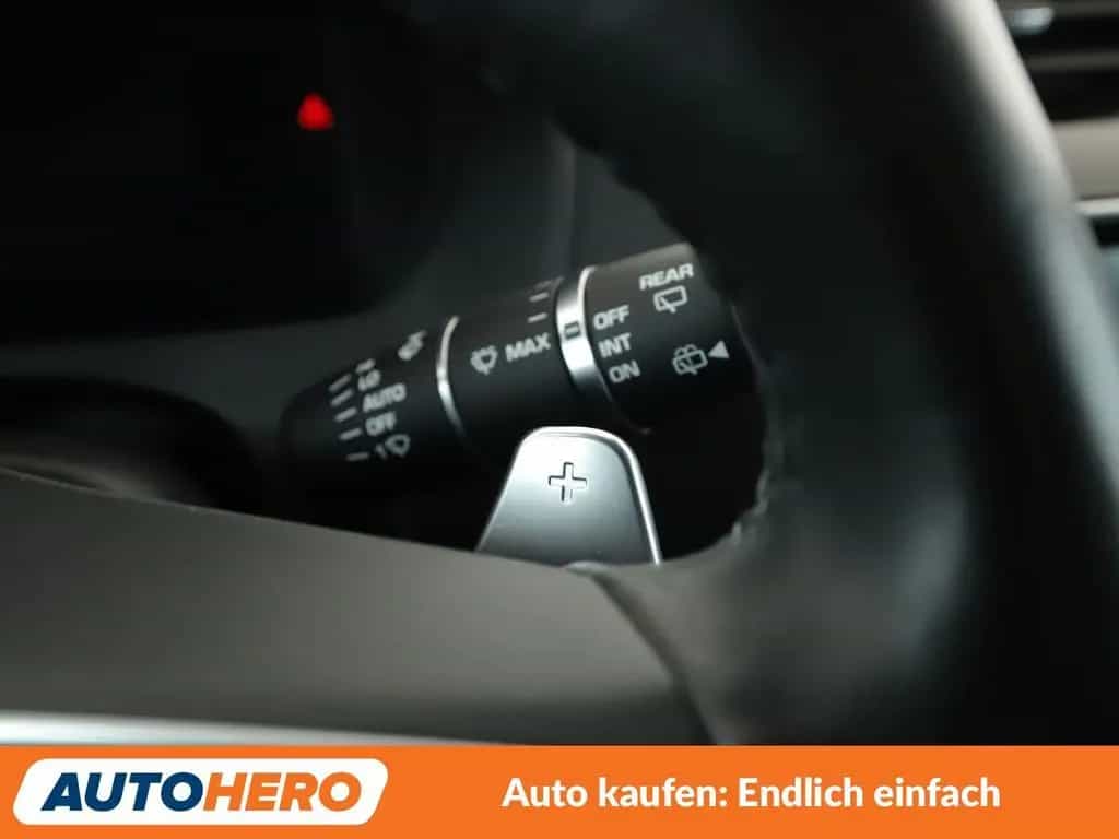 Jaguar F-Pace 20d  AWD  Aut.*NAV*HUD*ACC*CAM*PDC*AHK* 05/2020-photo-30