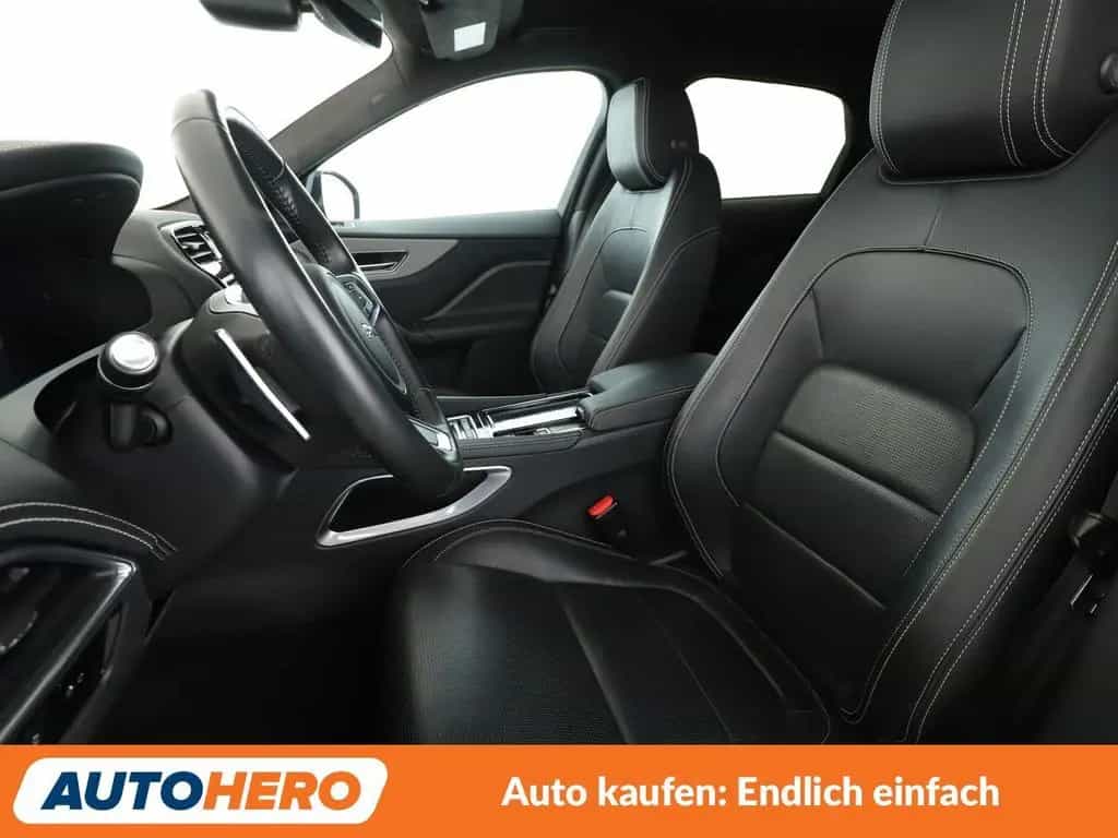 Jaguar F-Pace 20d  AWD  Aut.*NAV*HUD*ACC*CAM*PDC*AHK* 05/2020-photo-9