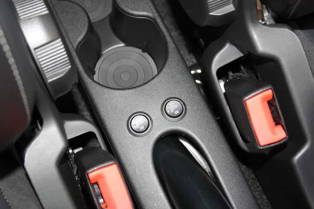 Abarth 500 1.4 T-JET DAB PDC SITZ-HZG CARPLAY 2.HAND 07/2021-photo-13