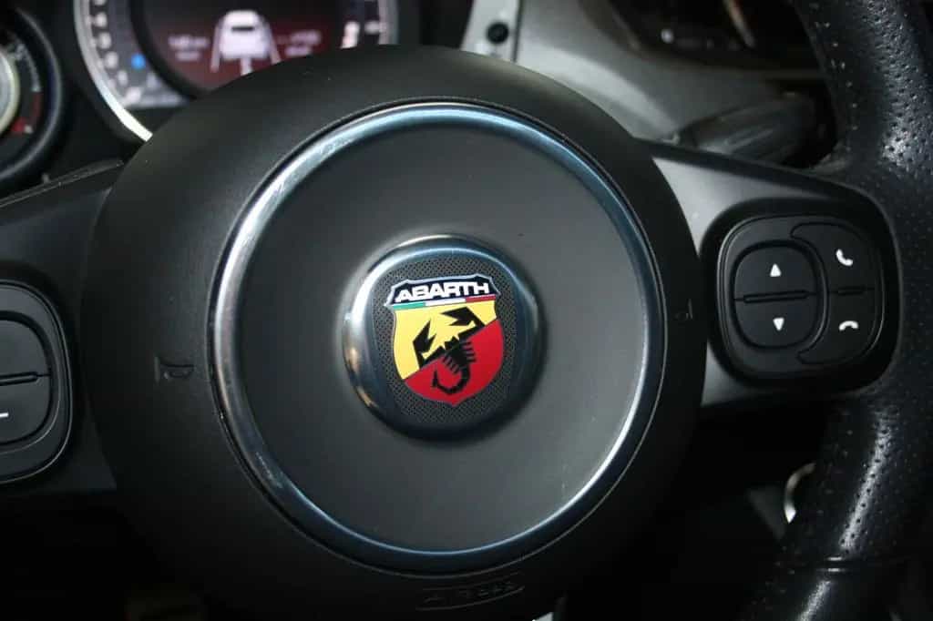 Abarth 500 1.4 T-JET DAB PDC SITZ-HZG CARPLAY 2.HAND 07/2021-photo-20
