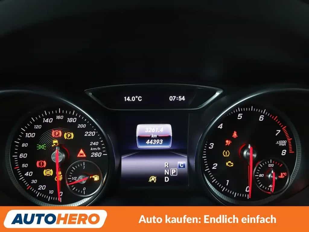 Mercedes-Benz GLA 180 Urban Aut.*LED*NAVI*ACC*CAM*PDC*SHZ* 03/2019-photo-19