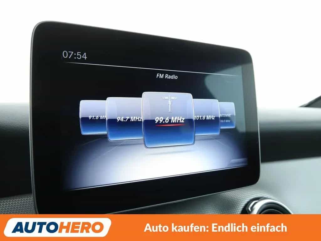 Mercedes-Benz GLA 180 Urban Aut.*LED*NAVI*ACC*CAM*PDC*SHZ* 03/2019-photo-20