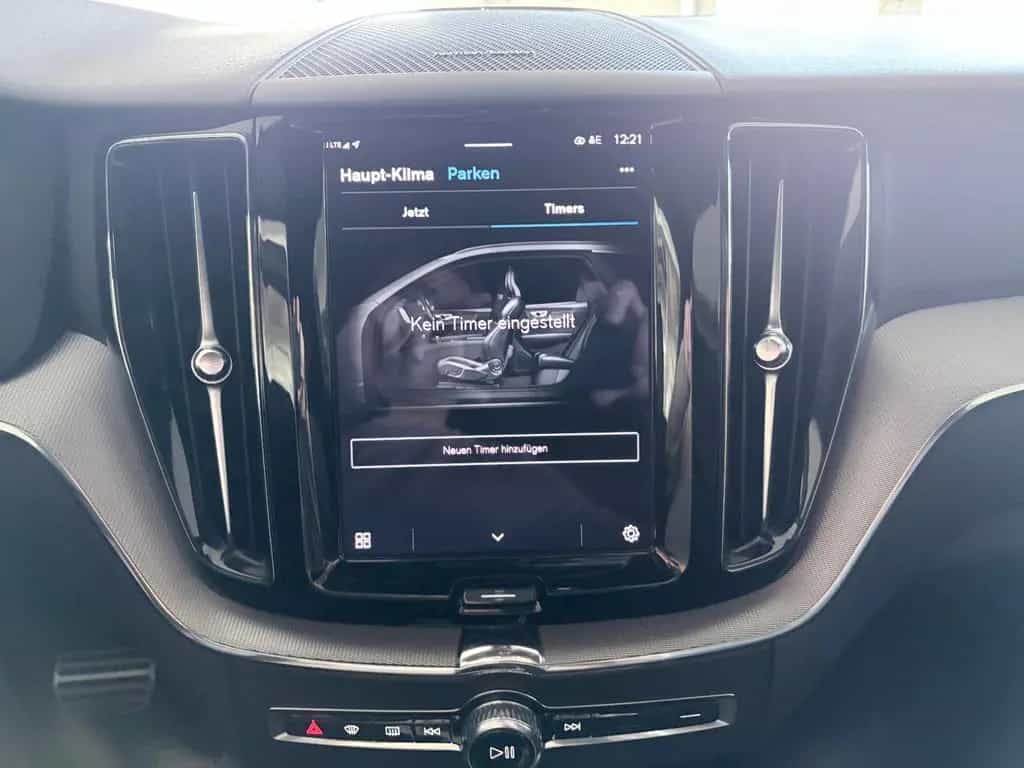 Volvo XC60 B4 D R Design PANO/STANDH./HUD/MEMORY/21" 01/2022-photo-24