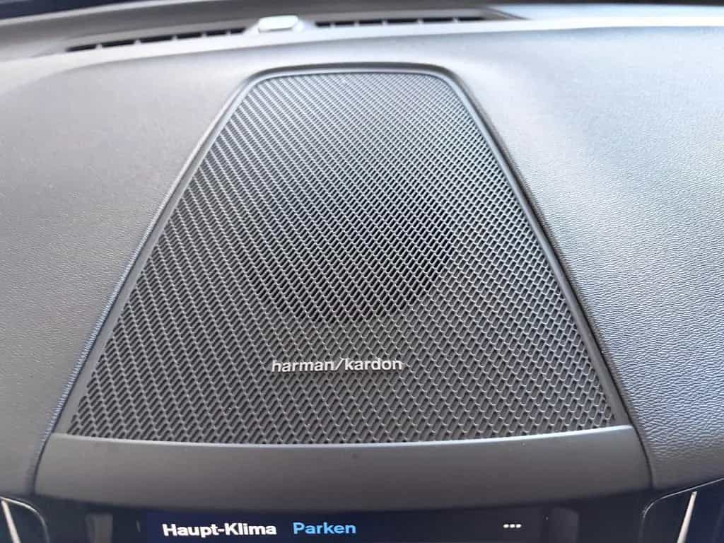 Volvo XC60 B4 D R Design PANO/STANDH./HUD/MEMORY/21" 01/2022-photo-25