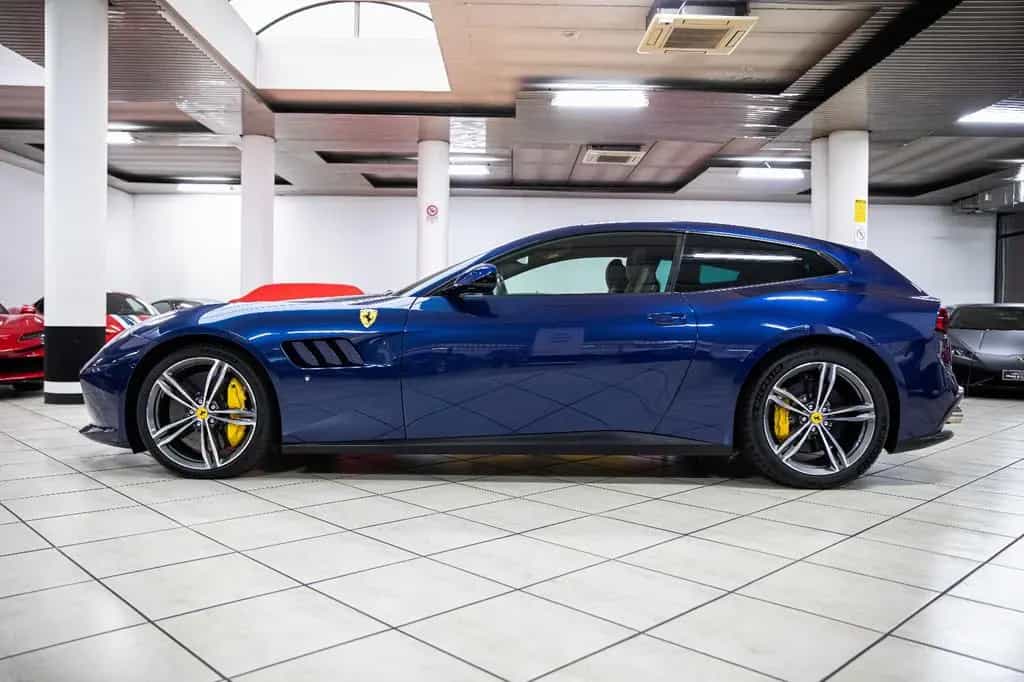 Ferrari GTC4 Lusso V12 - Blue TDF - Carbon Led - Lift 10/2018-photo-3