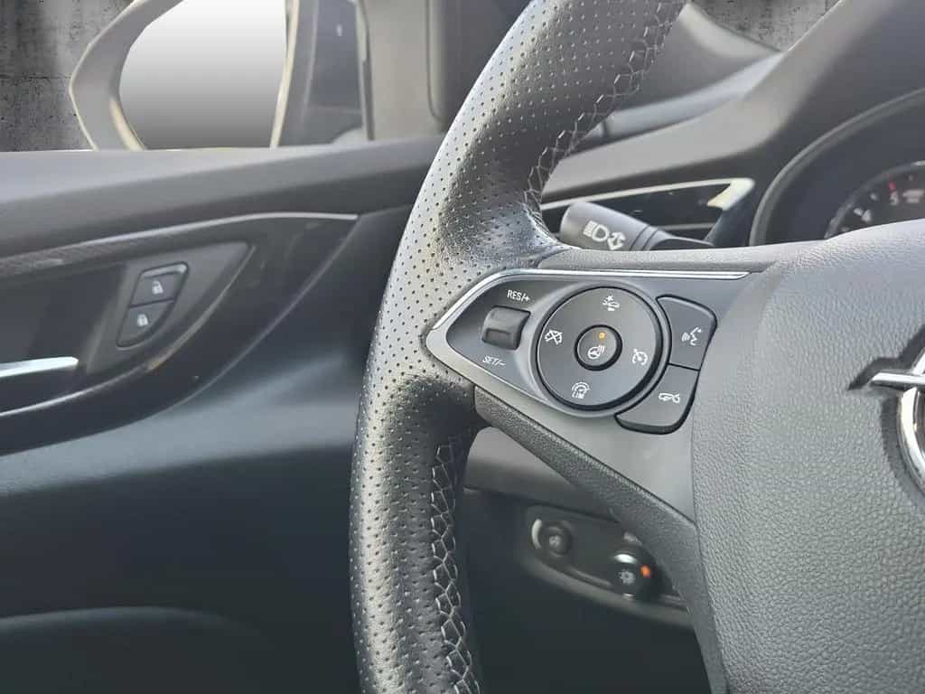 Opel Insignia B ST Premium "Ultimate" mit Sport-Paket 08/2022-photo-12