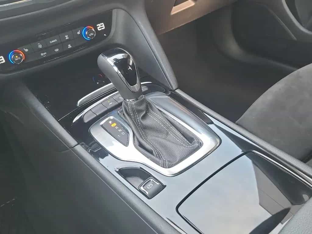 Opel Insignia B ST Premium "Ultimate" mit Sport-Paket 08/2022-photo-18