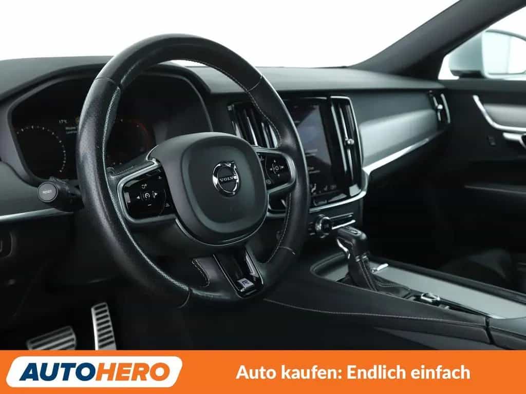 Volvo V90 2.0 D4 R-Design Aut.*NAV*HUD*ACC*CAM*PDC*AHK 08/2018-photo-10
