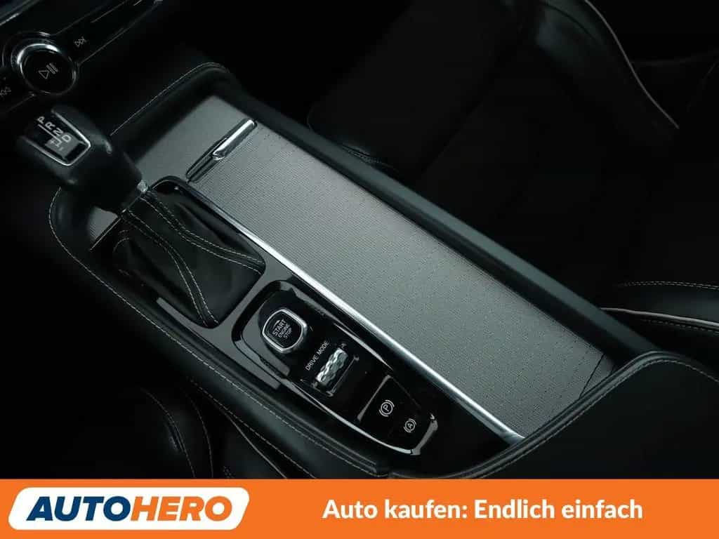 Volvo V90 2.0 D4 R-Design Aut.*NAV*HUD*ACC*CAM*PDC*AHK 08/2018-photo-22