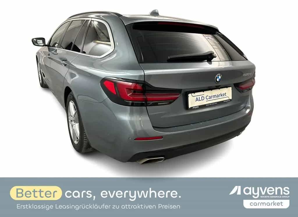 BMW 520 520d Touring Aut. 01/2022-photo-2