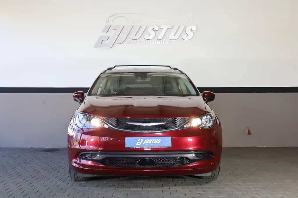 Chrysler Pacifica Voyager LX 3.6 V6/SHZ/LHZ/KAMERA/7-Sitzer/R17 04/2023-photo-1