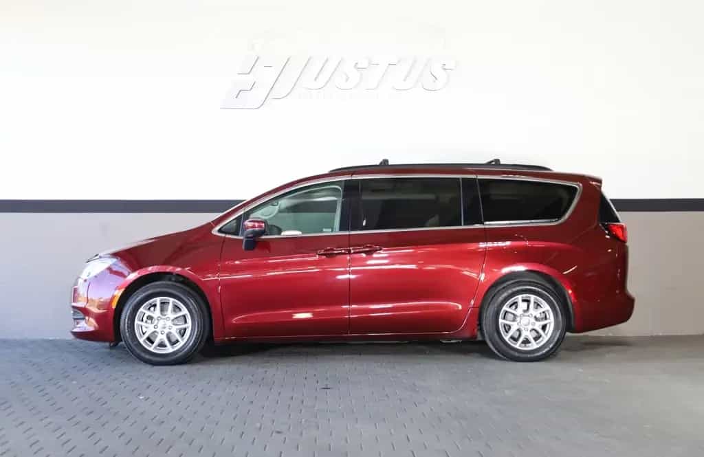Chrysler Pacifica Voyager LX 3.6 V6/SHZ/LHZ/KAMERA/7-Sitzer/R17 04/2023-photo-2