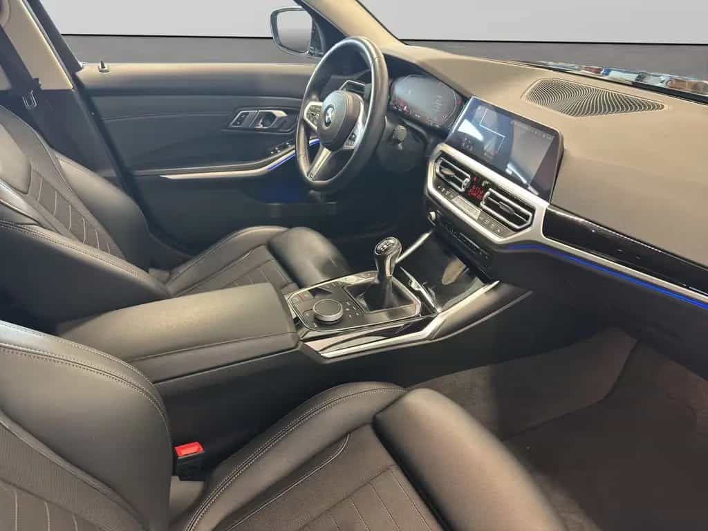 BMW 318 d 150 PS SPORT LINE LED+NAVI+SIDEASS+PDC 10/2019-photo-22