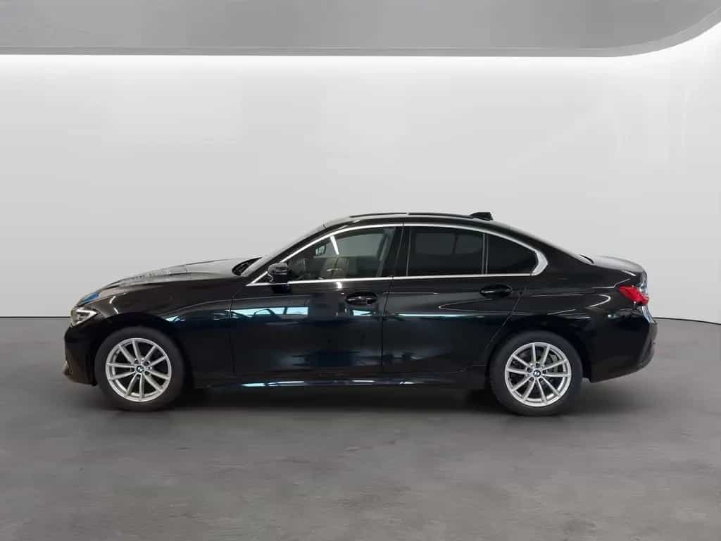 BMW 318 d 150 PS SPORT LINE LED+NAVI+SIDEASS+PDC 10/2019-photo-5