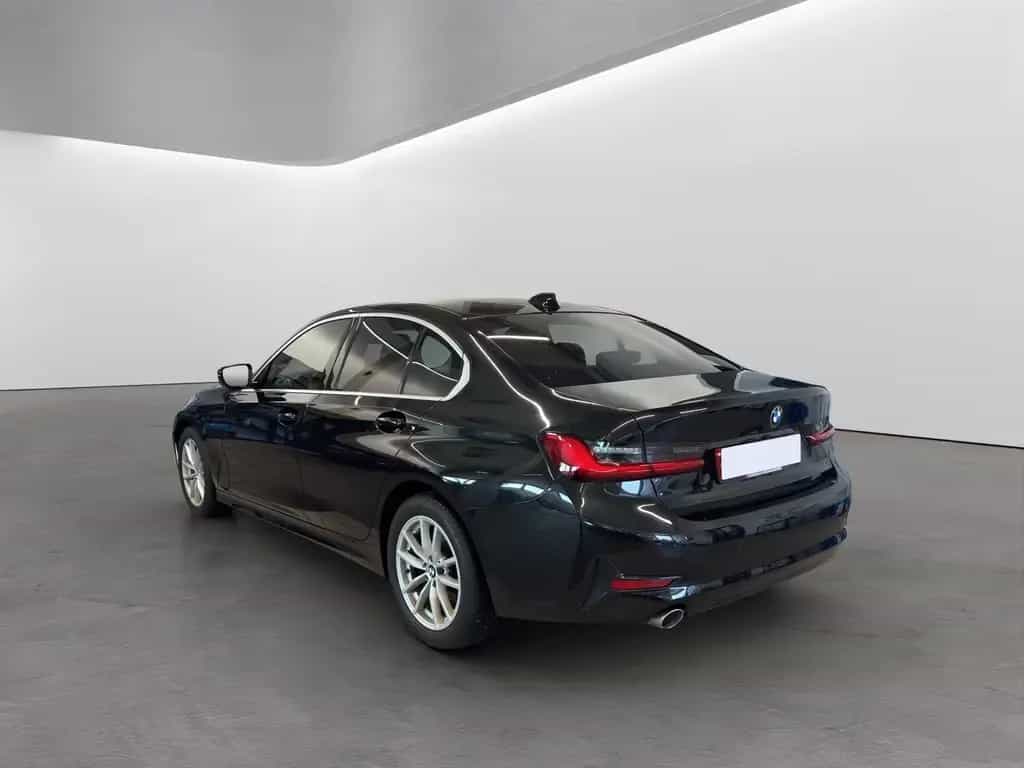 BMW 318 d 150 PS SPORT LINE LED+NAVI+SIDEASS+PDC 10/2019-photo-6