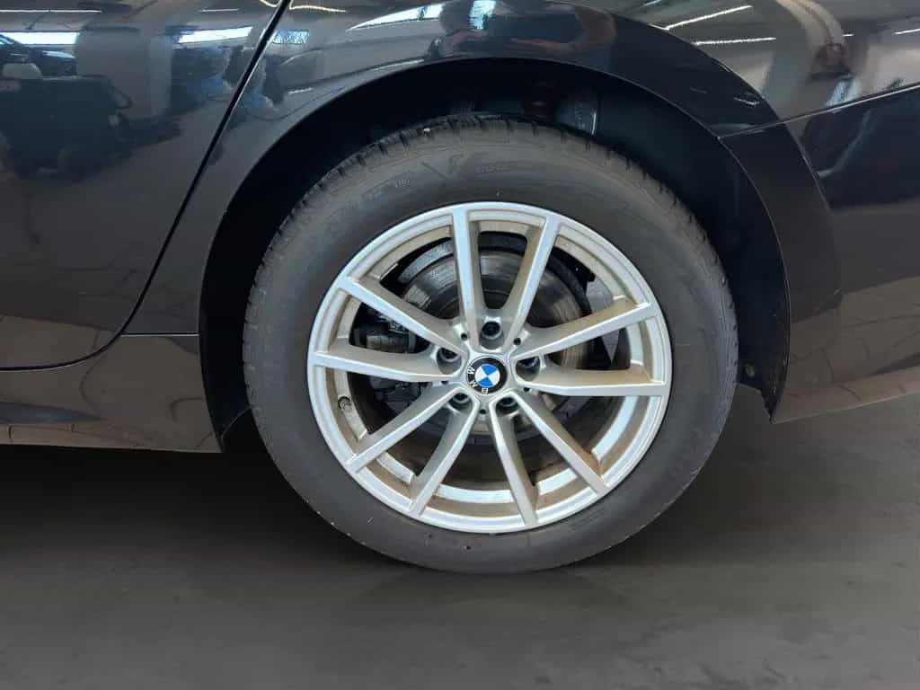 BMW 318 d 150 PS SPORT LINE LED+NAVI+SIDEASS+PDC 10/2019-photo-9