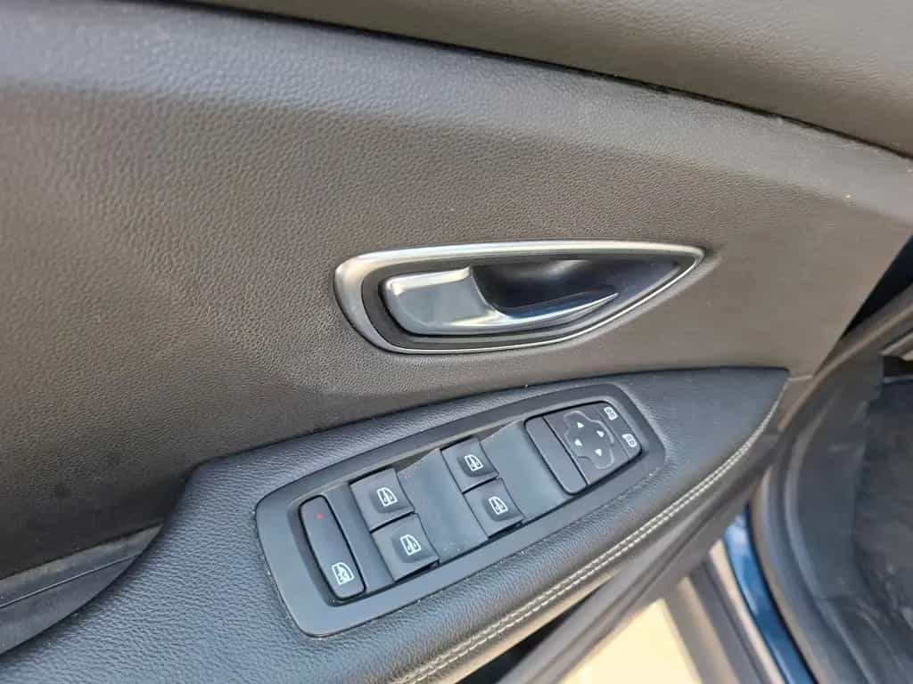 Renault Scenic IV Grand Experience 7 Sitzer 08/2017-photo-11
