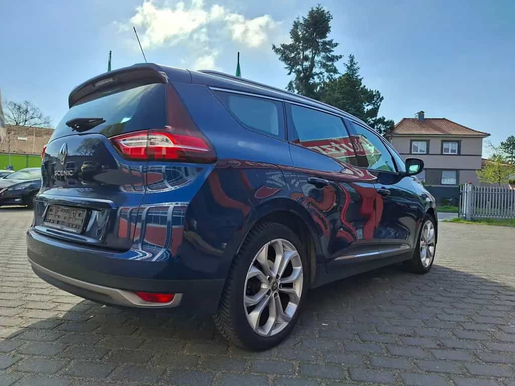 Renault Scenic IV Grand Experience 7 Sitzer 08/2017-photo-5