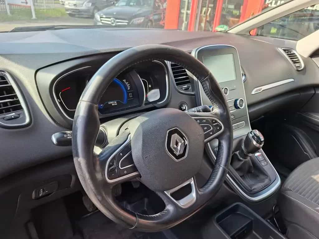 Renault Scenic IV Grand Experience 7 Sitzer 08/2017-photo-8