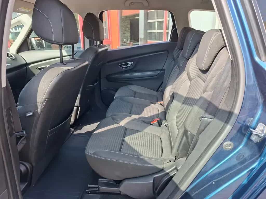 Renault Scenic IV Grand Experience 7 Sitzer 08/2017-photo-9