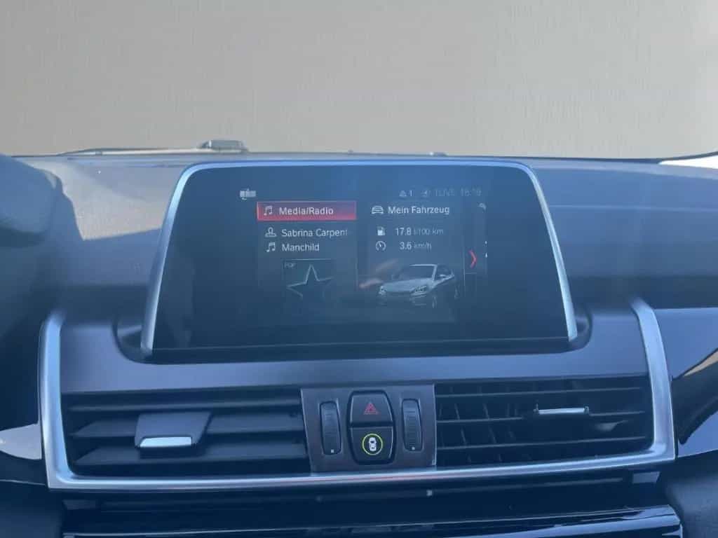 BMW 2 Series 218 Active Tourer Advantage i AHK TEMP SHZ LED P 01/2019-photo-11