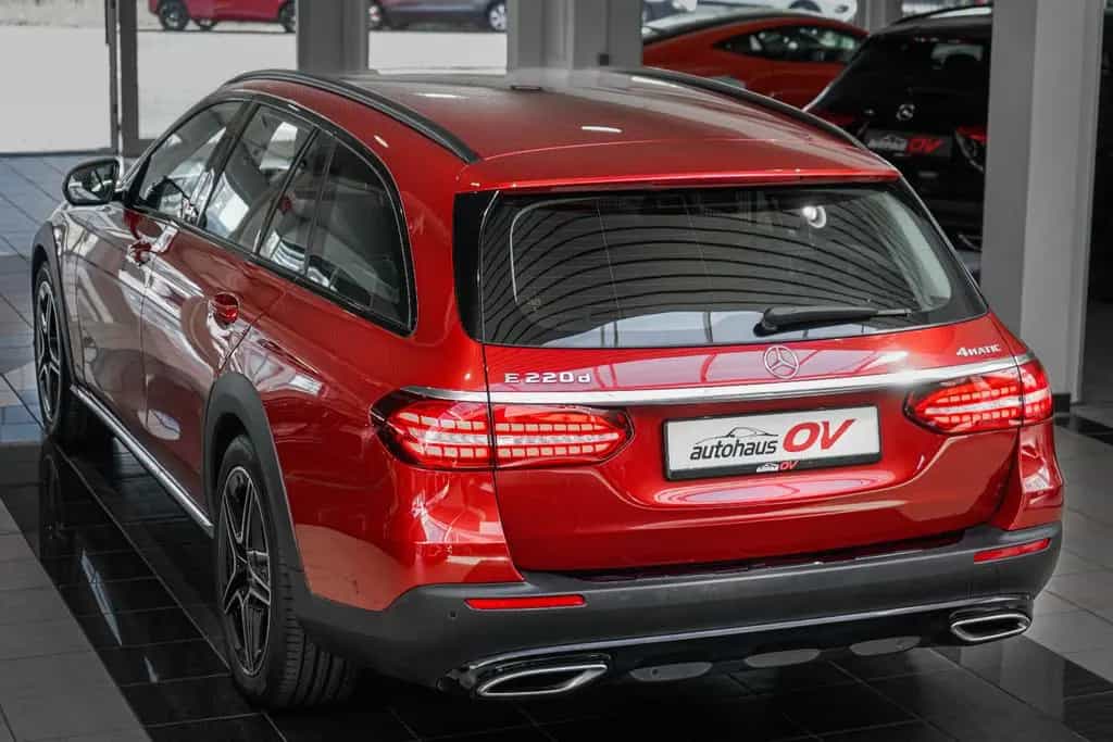 Mercedes-Benz E-Class 220d 4M All-Terrain*Night*Head*Distro*Massage* 11/2021-photo-36