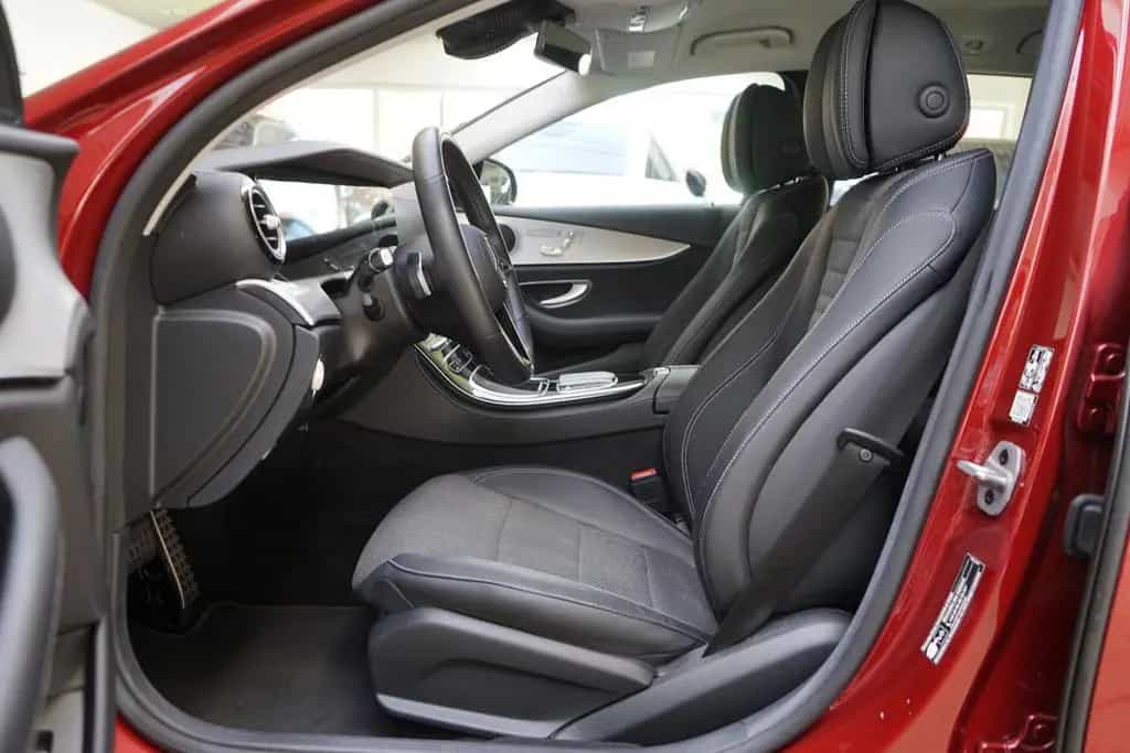 Mercedes-Benz E-Class 220d 4M All-Terrain*Night*Head*Distro*Massage* 11/2021-photo-4