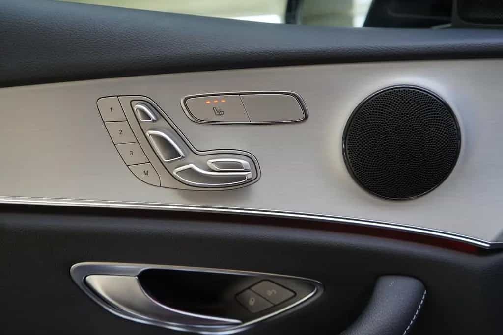 Mercedes-Benz E-Class 220d 4M All-Terrain*Night*Head*Distro*Massage* 11/2021-photo-40
