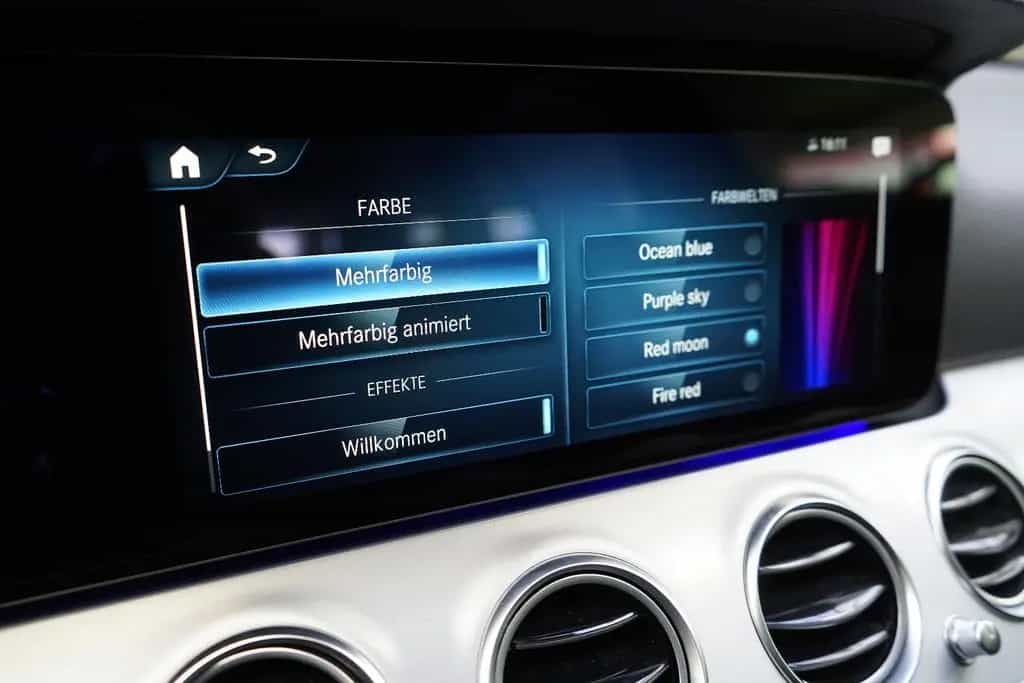 Mercedes-Benz E-Class 220d 4M All-Terrain*Night*Head*Distro*Massage* 11/2021-photo-47