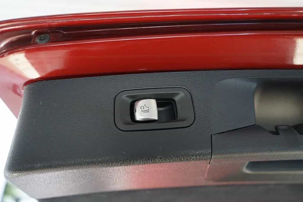Mercedes-Benz E-Class 220d 4M All-Terrain*Night*Head*Distro*Massage* 11/2021-photo-48