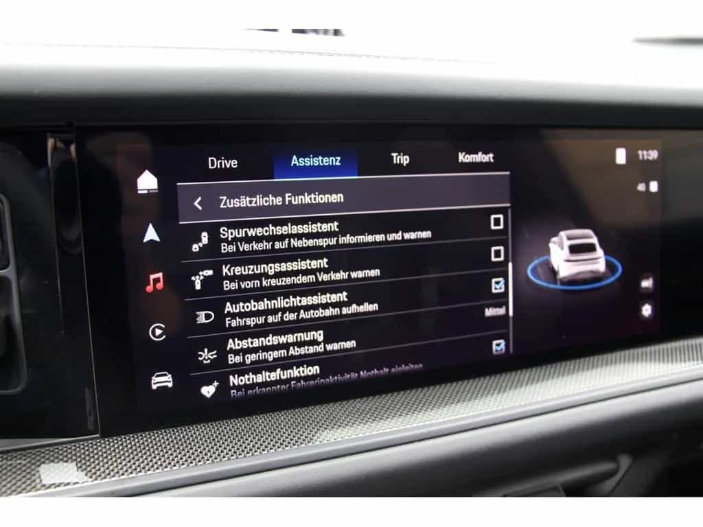 Porsche Cayenne GTS Coupe InnoDrive HUD AHK HA-Lenkung 1 11/2024-photo-8