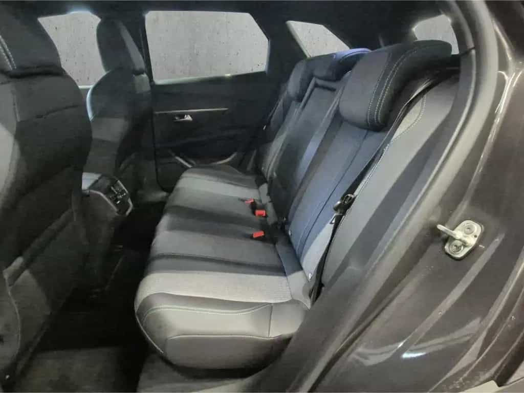 Peugeot 3008 Allure Pack PTECH130 Navi Digitales Cockpit 02/2024-photo-7