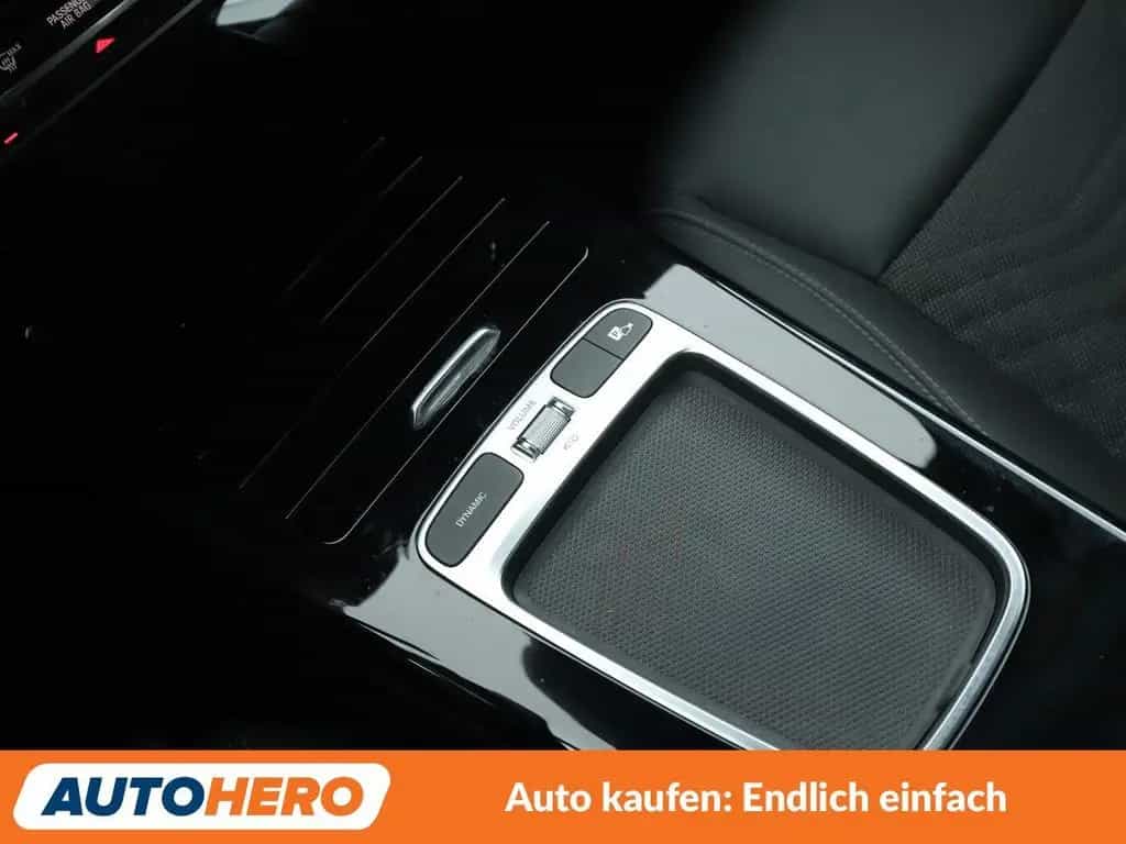 Mercedes-Benz A-Class Limousine A 200 Progressive Aut.*NAVI* 03/2023-photo-24