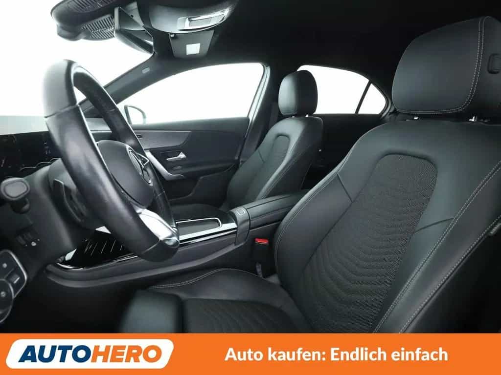 Mercedes-Benz A-Class Limousine A 200 Progressive Aut.*NAVI* 03/2023-photo-9