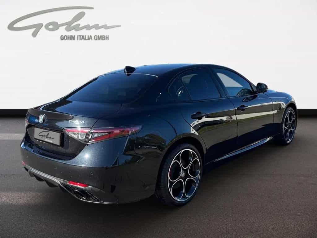 Alfa Romeo Giulia Competizione Q4 11/2023-photo-5