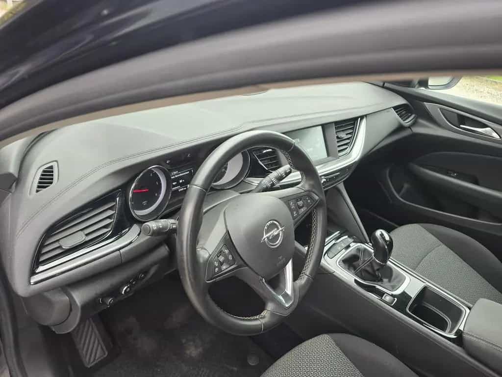 Opel Insignia B Grand Sport Edition TÜV NEU 10/2017-photo-12