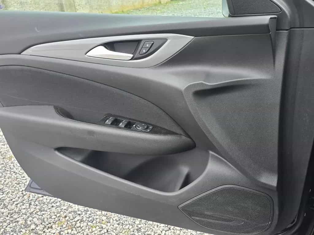 Opel Insignia B Grand Sport Edition TÜV NEU 10/2017-photo-15