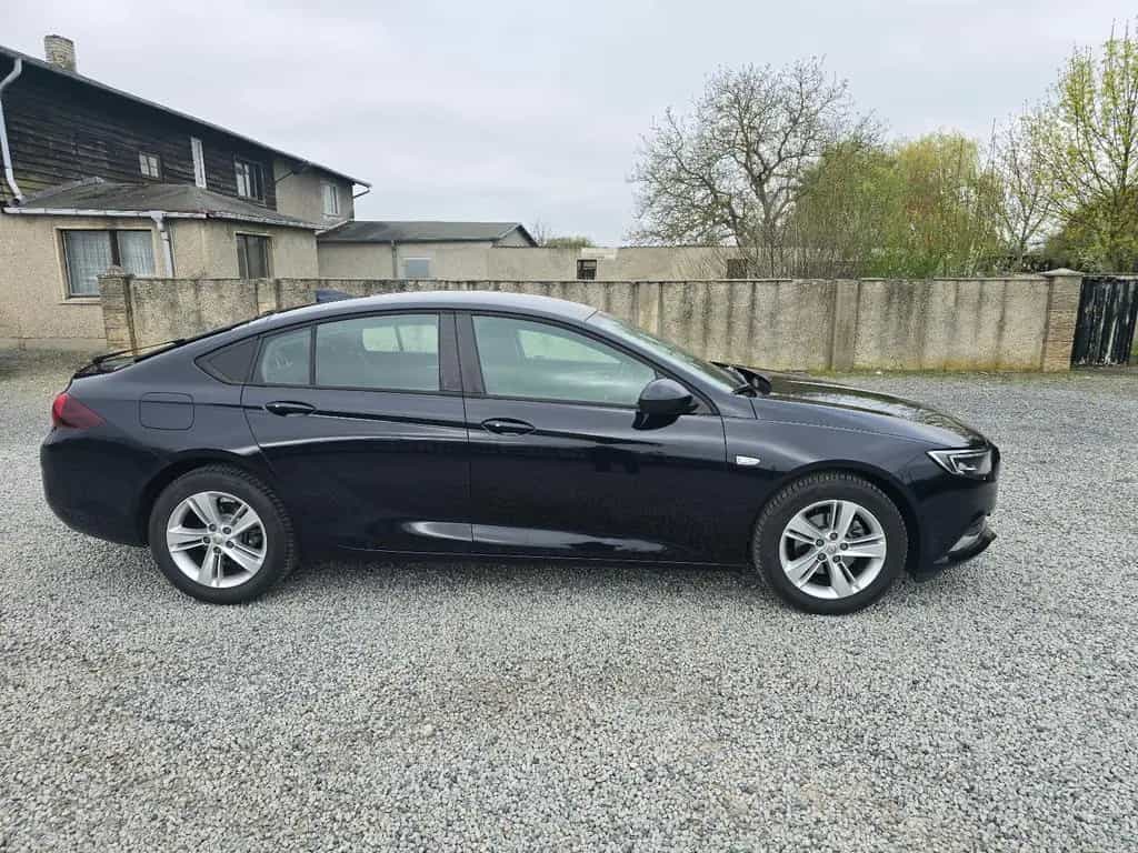 Opel Insignia B Grand Sport Edition TÜV NEU 10/2017-photo-6