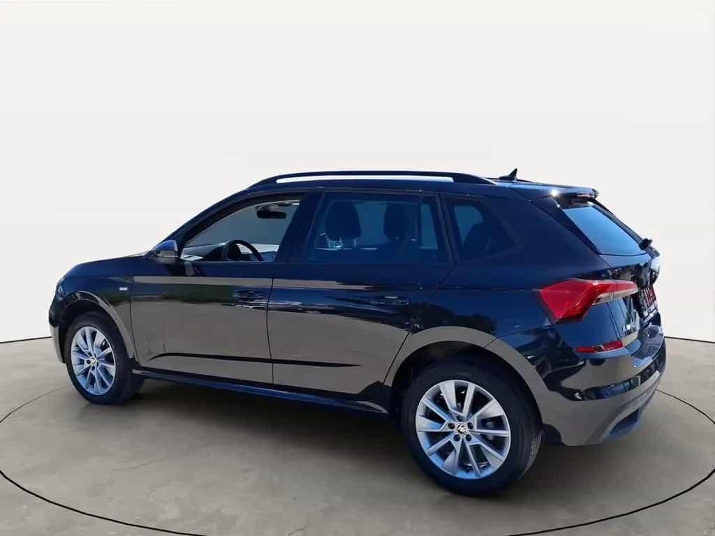 Skoda Kamiq Tour 110PS DSG Voll-LED Smart-Link Kamera 06/2022-photo-7