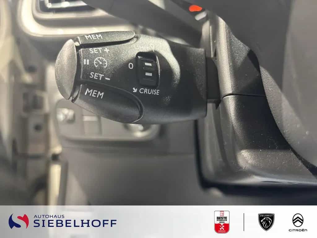 Citroën C3 Max PureTech 110 02/2024-photo-11