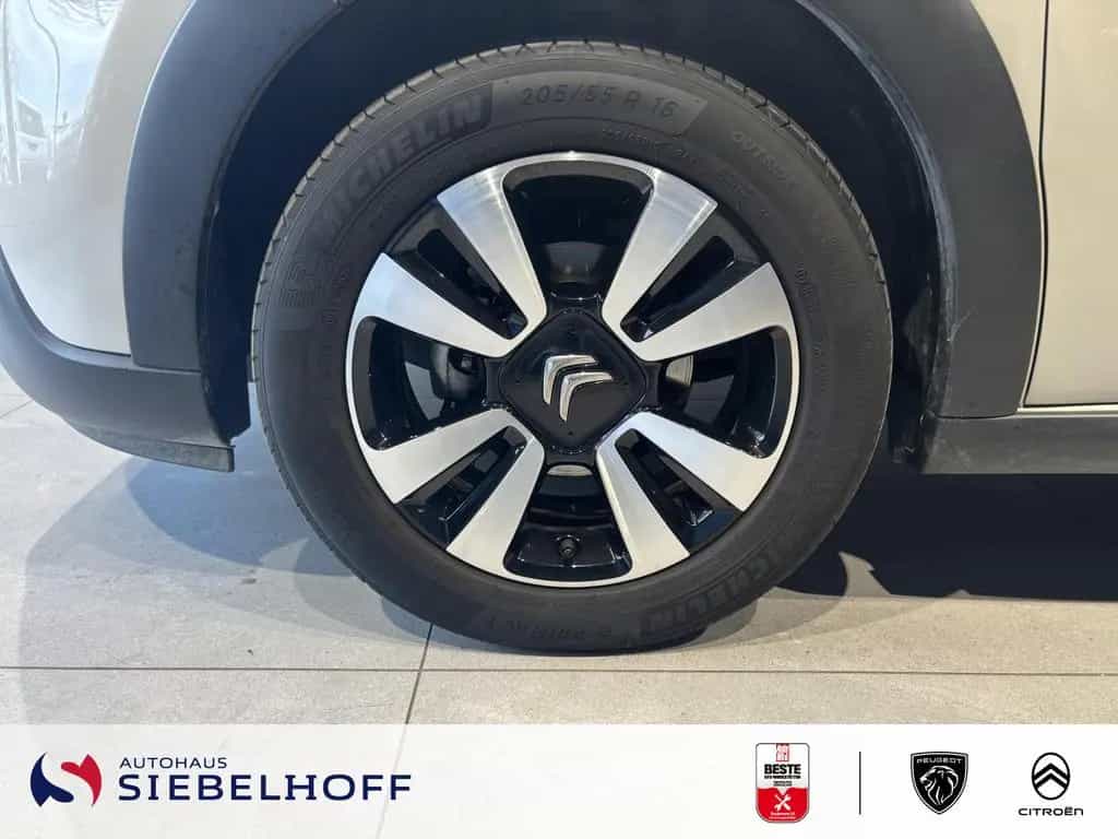Citroën C3 Max PureTech 110 02/2024-photo-16