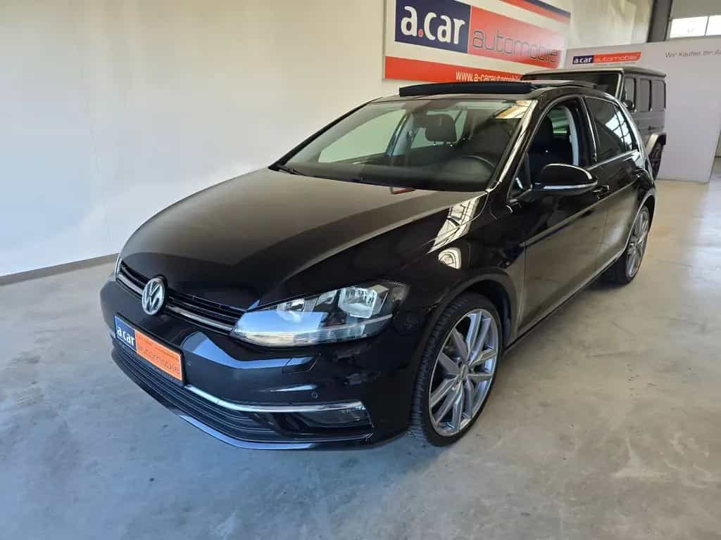 Volkswagen Golf VII Lim. Sound|ACC|PANO|Standheizung|AHK| 02/2018-photo-1