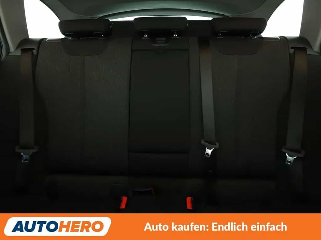 BMW 3 Series 320i Advantage Aut.*PANO*NAVI*LED*SHZ*PDC* 12/2017-photo-15